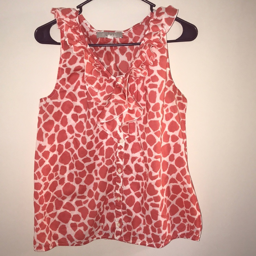 Sleeveless blouse